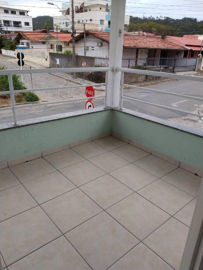Ap. 1 & 2 Dorm. Res. Ilha Das Galés Apartman Bombinhas Kültér fotó